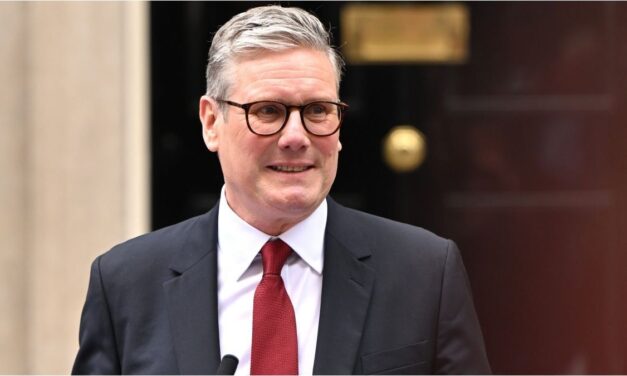 Keir Starmer, cada vez más acorralado por la crisis política en Reino Unido