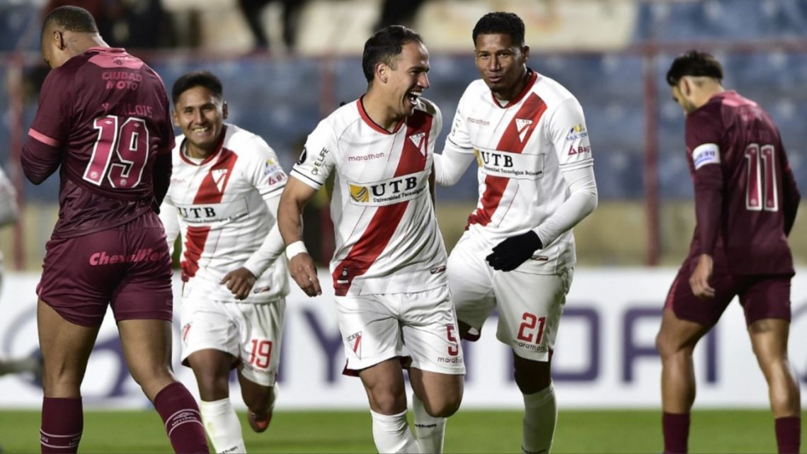 Lanús cayó ante Always Ready: durísimo 4-0 en los 4.000 metros