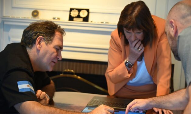 Fuerte cruce entre Patricia Bullrich y el gobierno de Axel Kicillof por el robo a un nene de 12 años