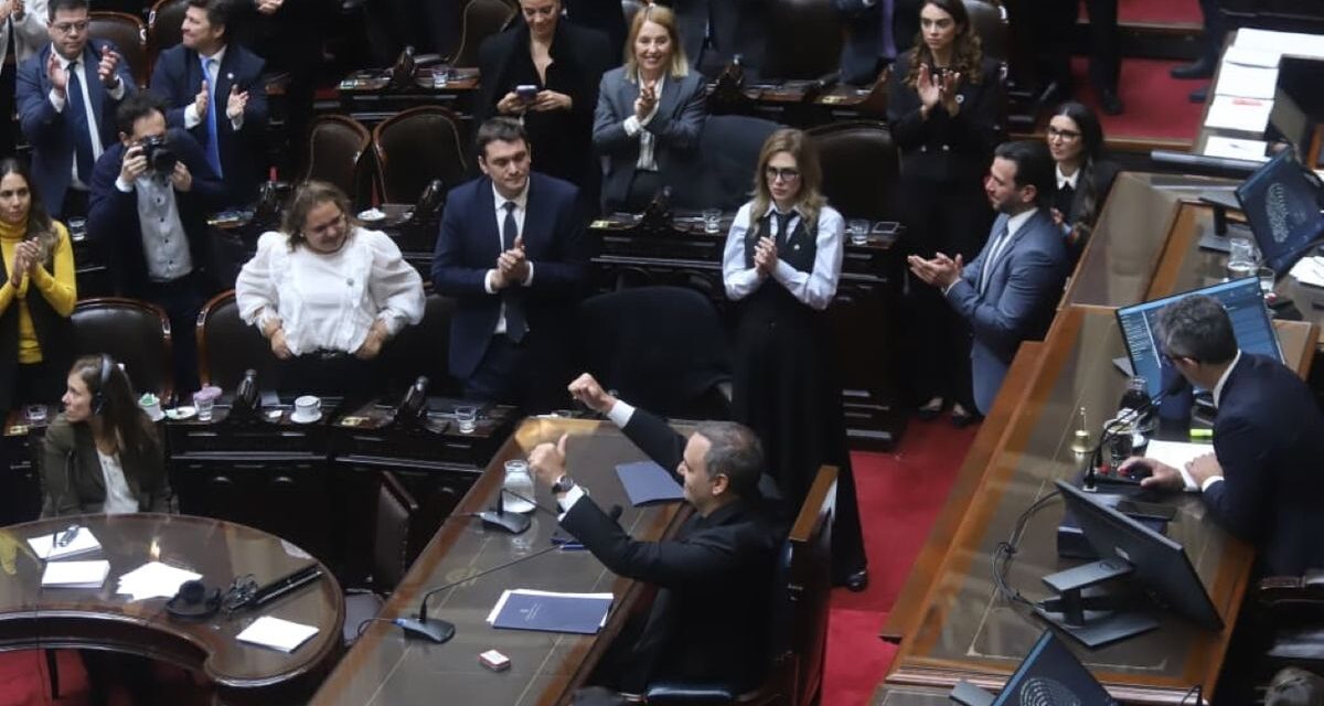 La oposición insiste con una moción de censura a Manuel Adorni, mientras se prepara una sesión incómoda