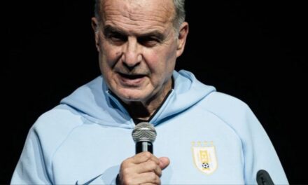 Marcelo Bielsa anticipó que dejará la selección de Uruguay