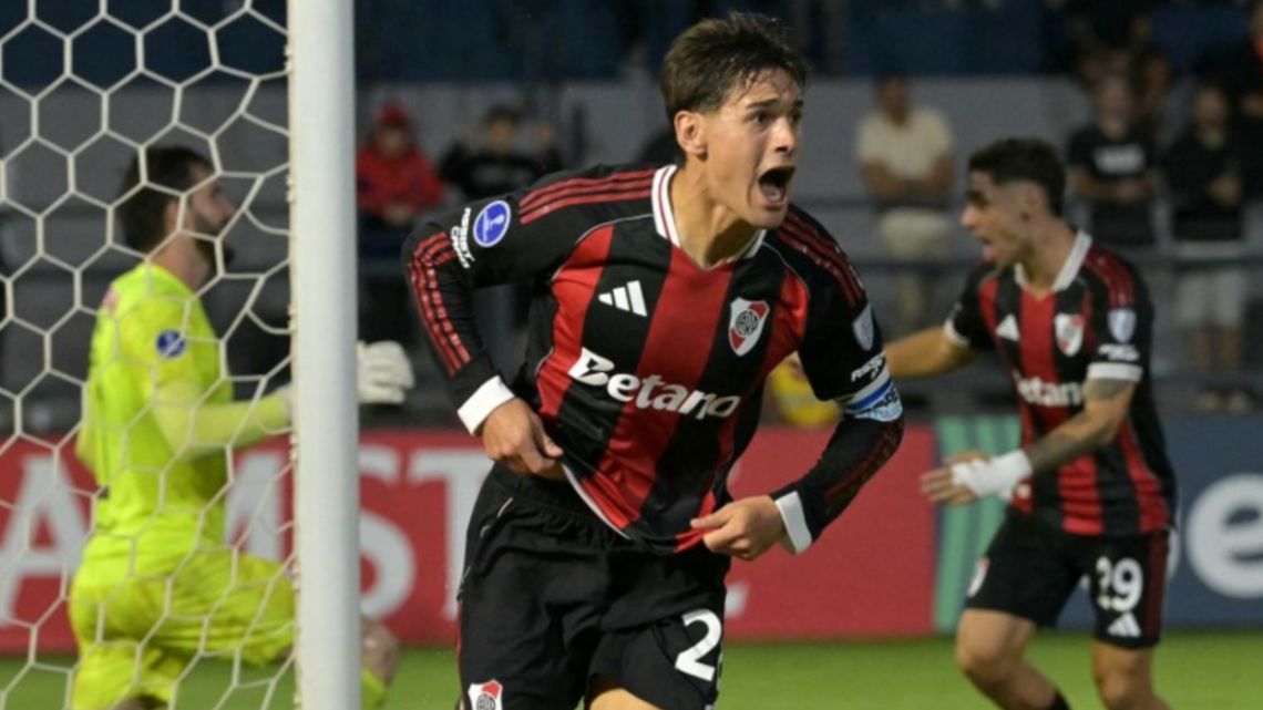 Agónico triunfo de River en Brasil: Martínez Quarta anotó sobre la hora y el Millonario venció 1-0 a Bragantino