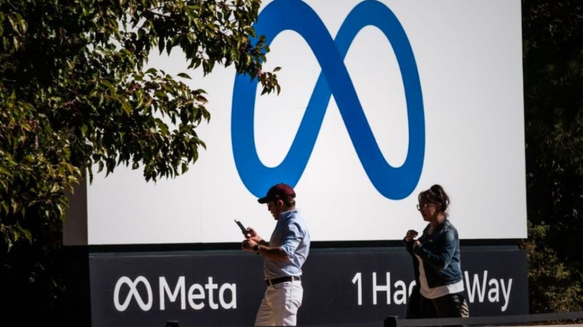 Meta usará datos de sus empleados para entrenar a la IA que podría reemplazarlos