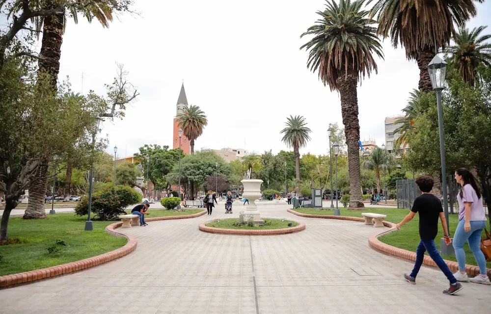 Cómo funcionarán los servicios municipales en Capital durante el feriado del 25 de Mayo