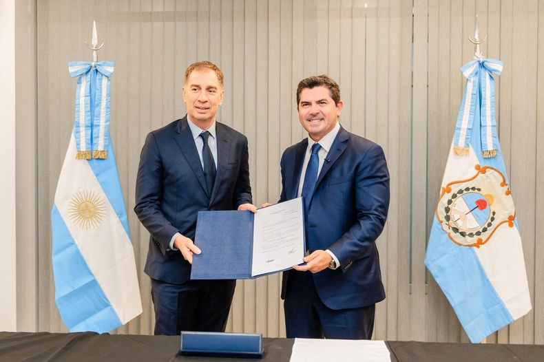 Orrego mostró músculo político en la Expo Minera y respaldó cambios electorales impulsados por Nación