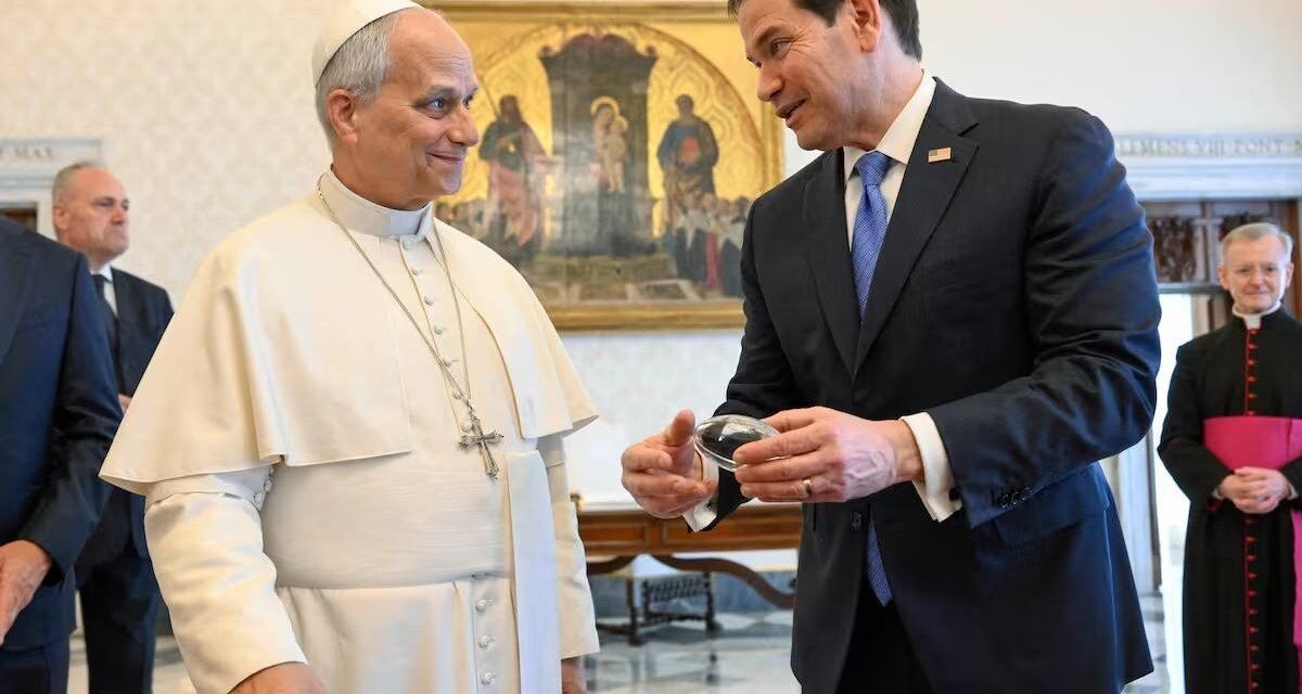 Marco Rubio se reunió con el papa León XIV para intentar bajar la tensión entre el Vaticano y Trump
