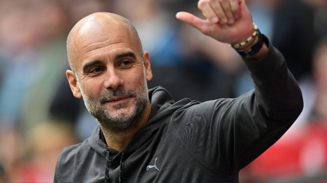 Manchester City pondrá una estatua de Pep Guardiola en su estadio