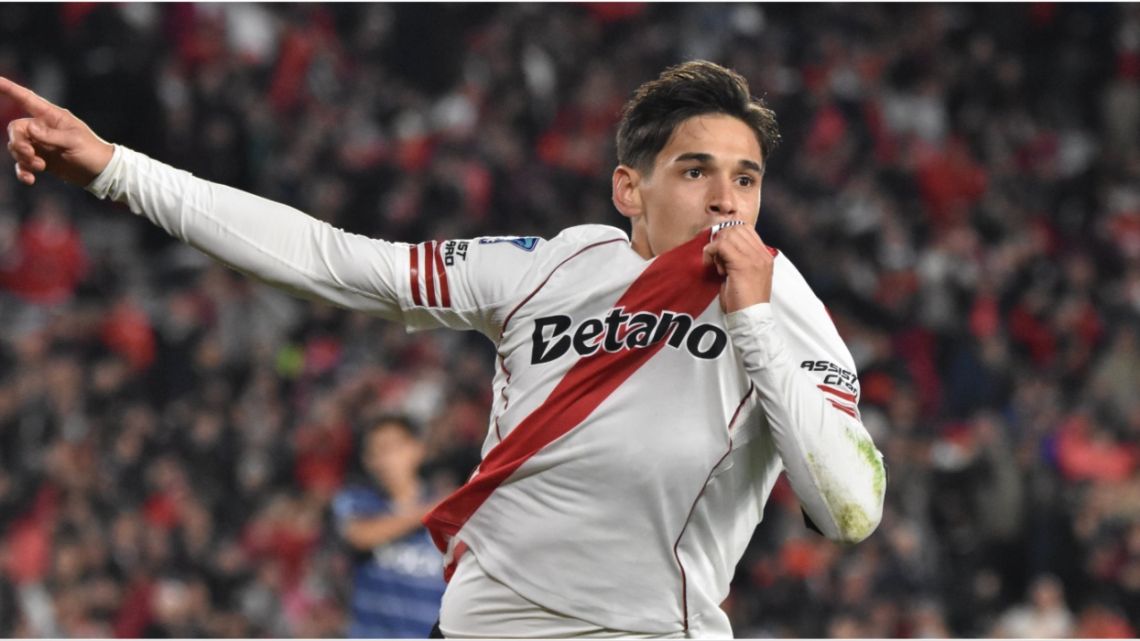 River se metió entre los cuatro mejores del Torneo Apertura: venció 2-0 a Gimnasia y jugará las semifinales ante Rosario Central