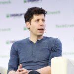 OpenAI lanzó su primer sistema de agentes autónomos para el control total de computadoras