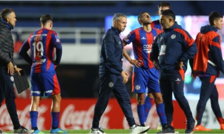 San Lorenzo perdió 1-0 ante Recoleta y se quedó afuera de la Copa Sudamericana en una noche fatídica