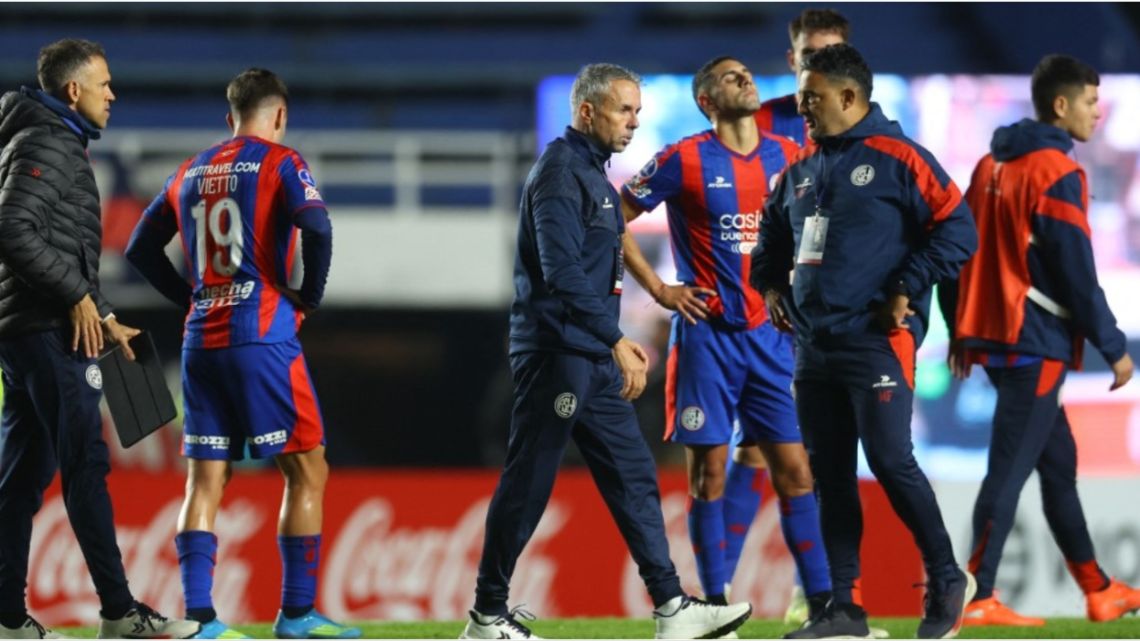 San Lorenzo perdió 1-0 ante Recoleta y se quedó afuera de la Copa Sudamericana en una noche fatídica