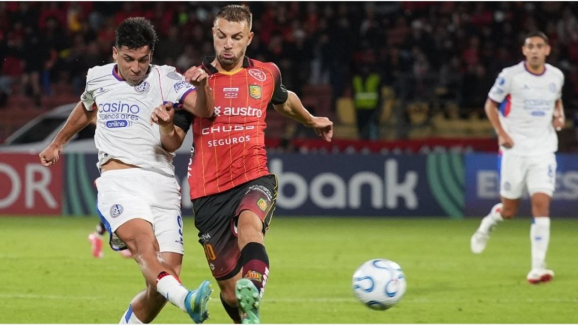 San Lorenzo aguantó en Ecuador, empató sin goles con Deportivo Cuenca y sigue mandando en su grupo de Sudamericana