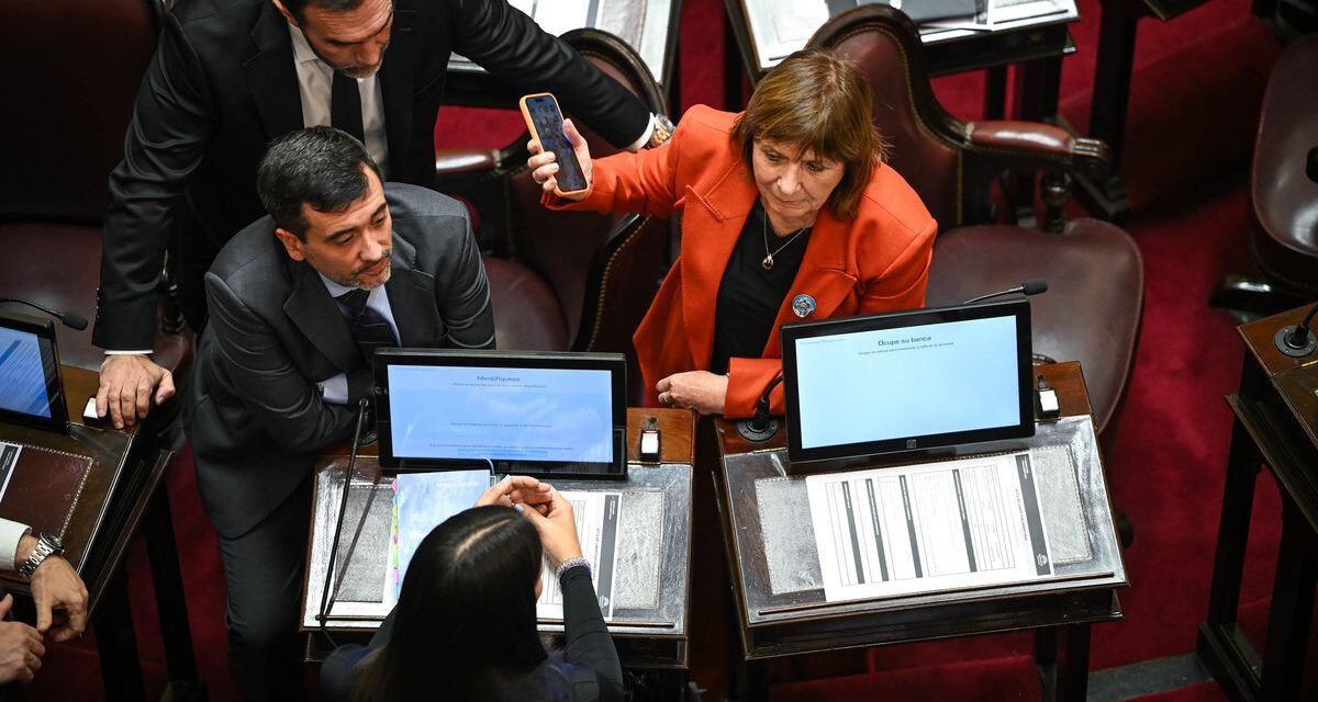 Se frustró el plan de pago a fondos buitre y se aprobó el pliego de Carlos Mahiques