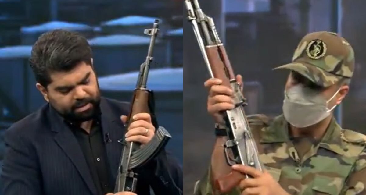 Conductores enseñaron a usar fusiles AK-47 y dispararon en vivo