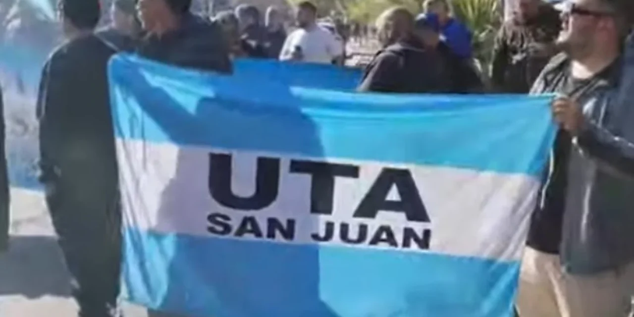 La UTA evitó un paro y busca destrabar el conflicto salarial con ATAP