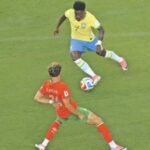 Brasil sufrió ante Marruecos, pero una perla de Vini Jr. evitó la derrota