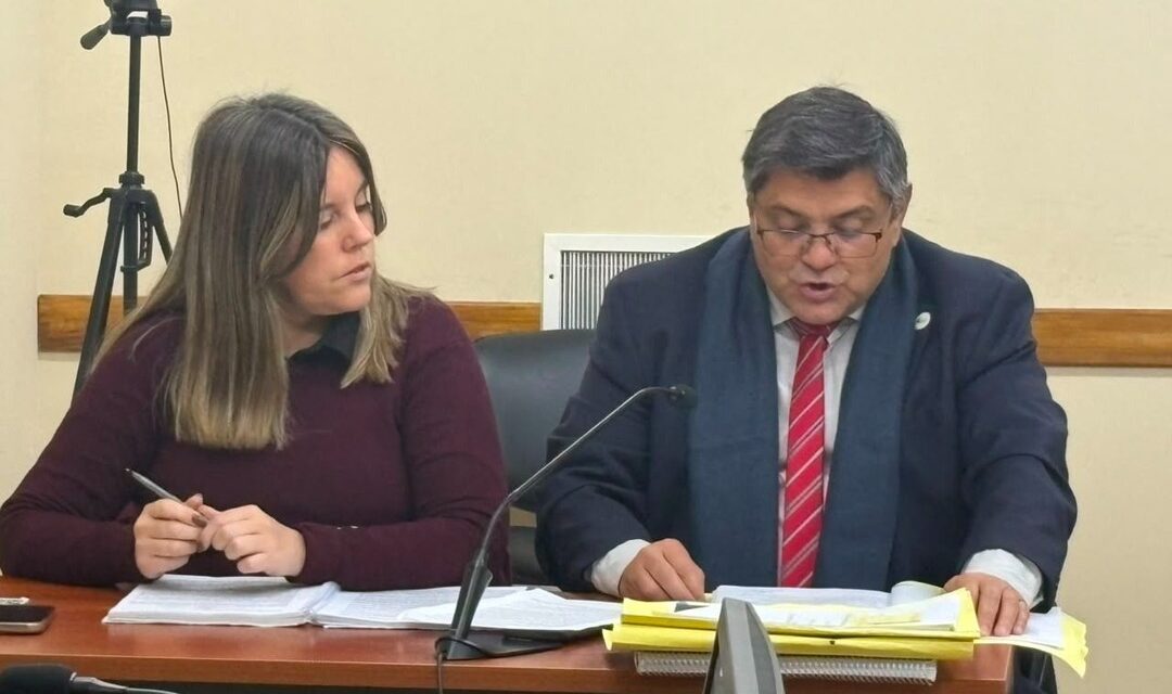 Lo habían condenado por violencia de género y ahora volverá a enfrentar un juicio