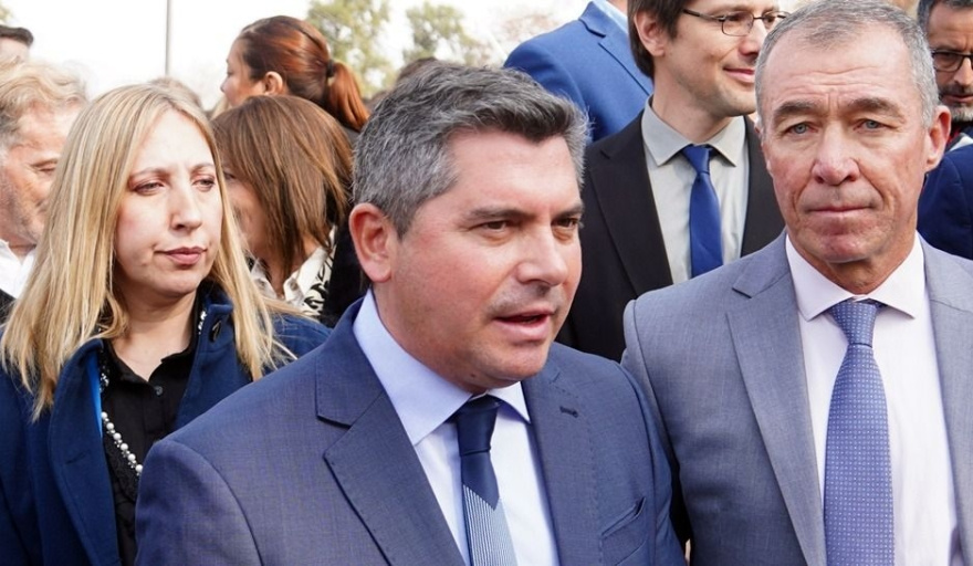Con 23 votos a favor, la Legislatura avaló el financiamiento para obras públicas
