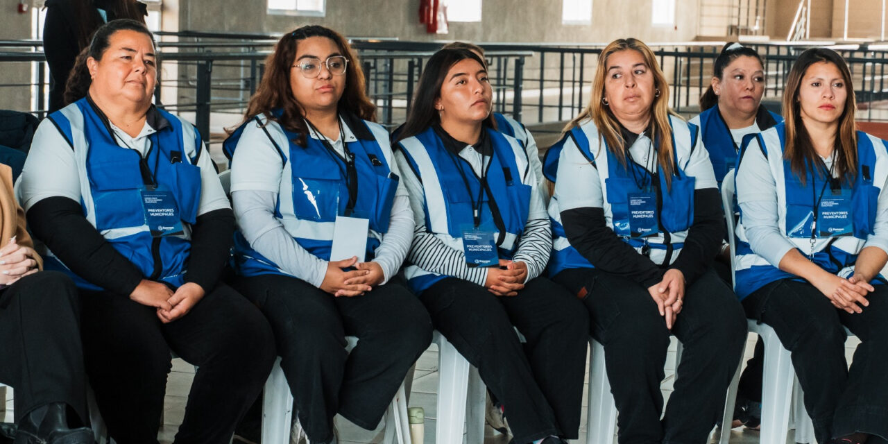 Rawson profesionaliza el control urbano con un nuevo cuerpo de fiscalizadores y preventores municipales