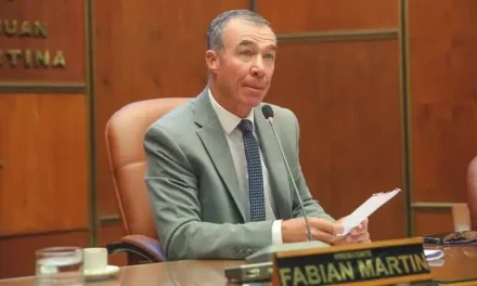 Fabián Martín defendió los retiros voluntarios y planteó que parte del empleo estatal debe pasar al sector privado
