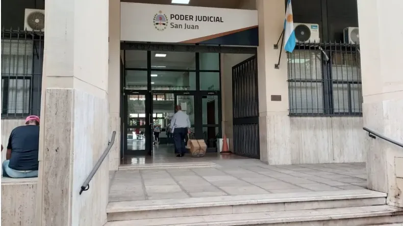 Engañó a tres víctimas y recibió una condena por estafas reiteradas