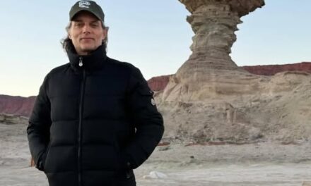 Joaquín Furriel visitó Ischigualasto y compartió una tarde mundialista con trabajadores y guías del parque