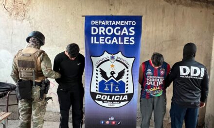 Desbaratan un kiosco narco familiar frente a una escuela y tres personas terminan detenidas