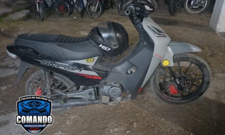 Abandonaron una moto durante una fuga y desaparecieron entre fincas de Albardón