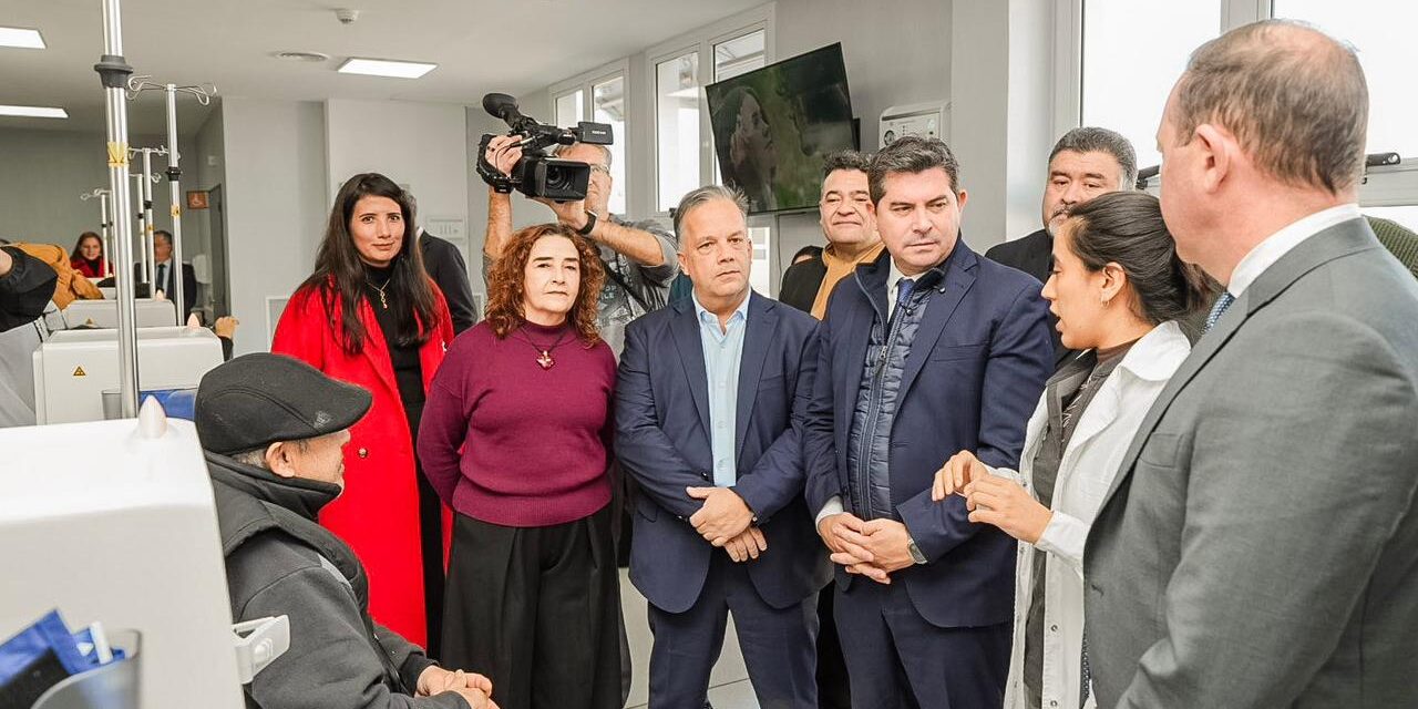 Orrego celebró el aniversario de Jáchal con inauguraciones en seguridad, salud, agua potable y vialidad