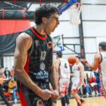 Urquiza golpeó primero y se quedó con el duelo inicial ante Sparta