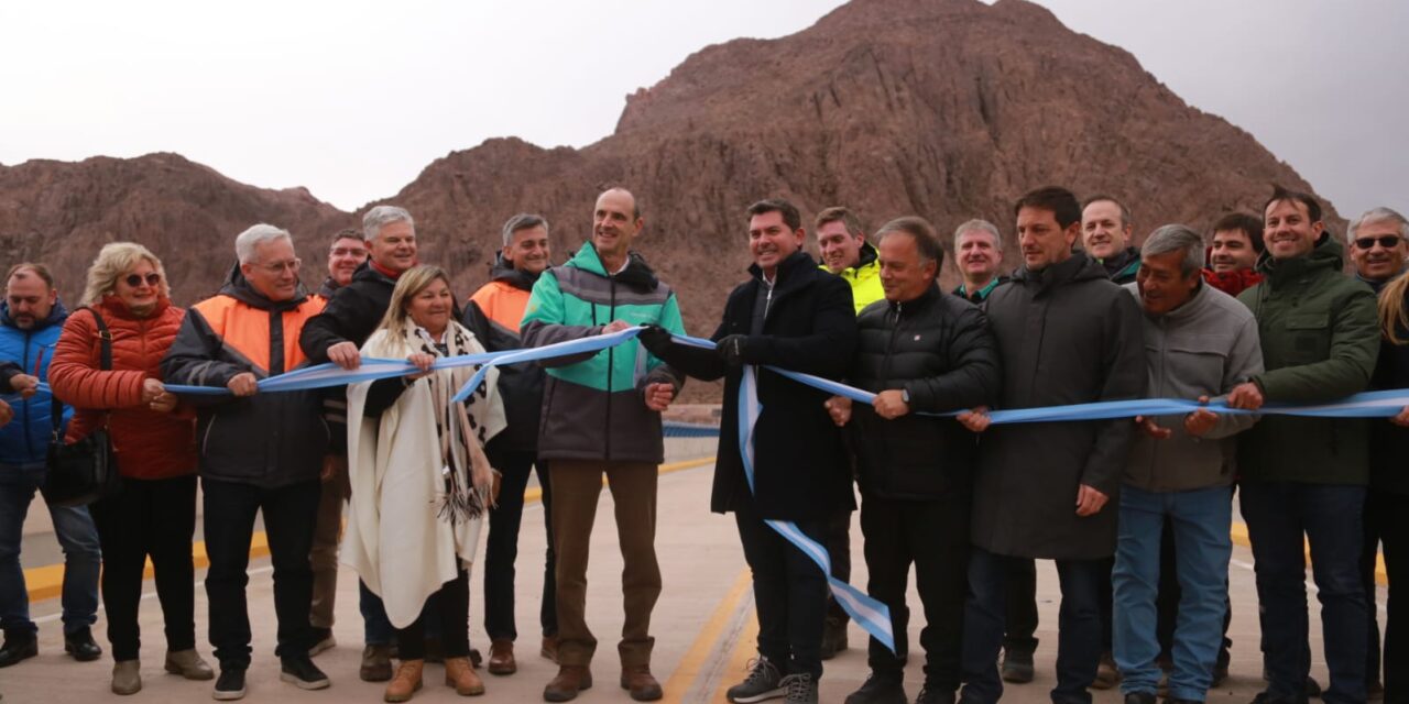 Con una inversión de USD 15 millones, inauguraron dos puentes clave para el futuro productivo de Calingasta