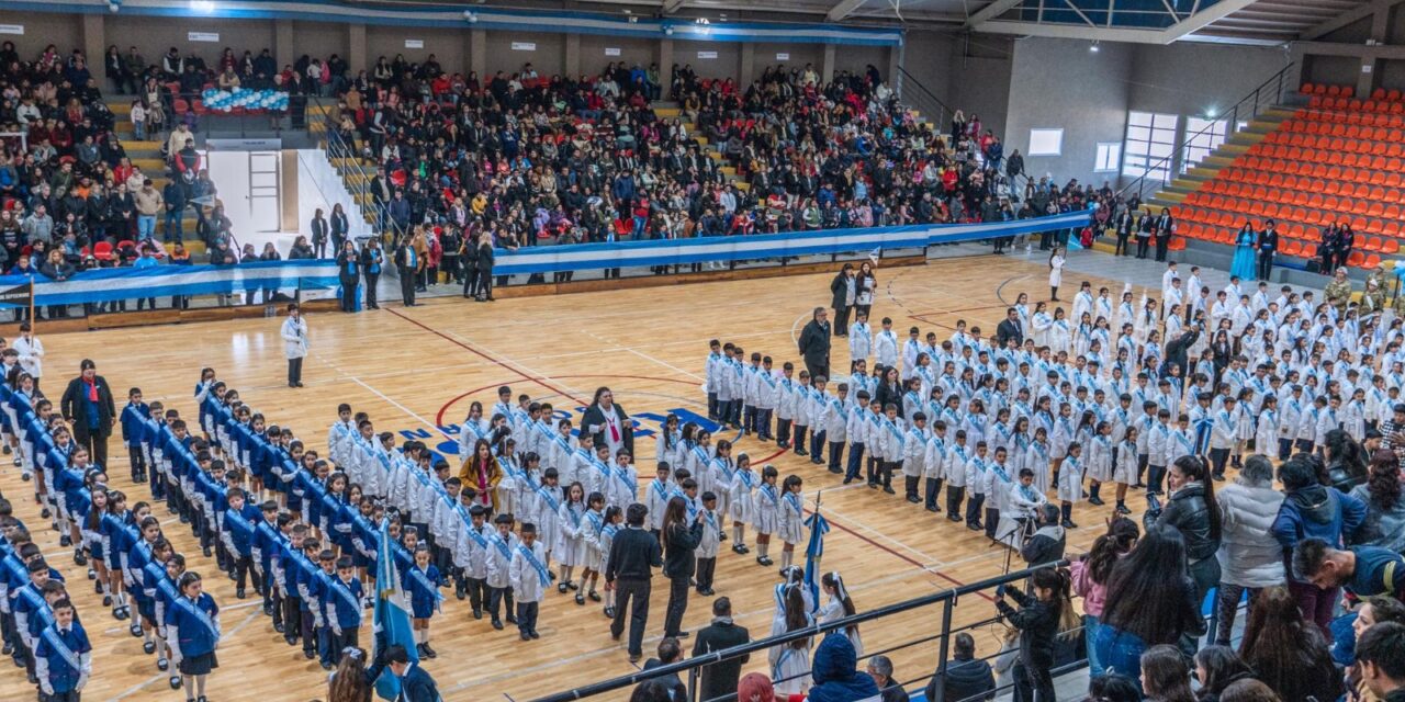Más de 1.400 alumnos de Rawson prometerán lealtad a la Bandera en La Superiora