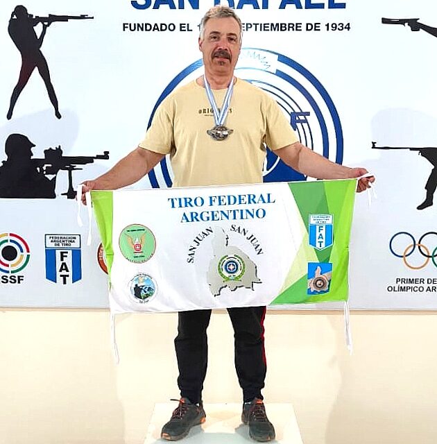 Mario Riveros representará a Argentina en el Iberoamericano de Tiro en Chile