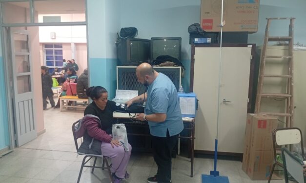Salud llevó atención médica, vacunación y medicamentos a vecinos de Marayes