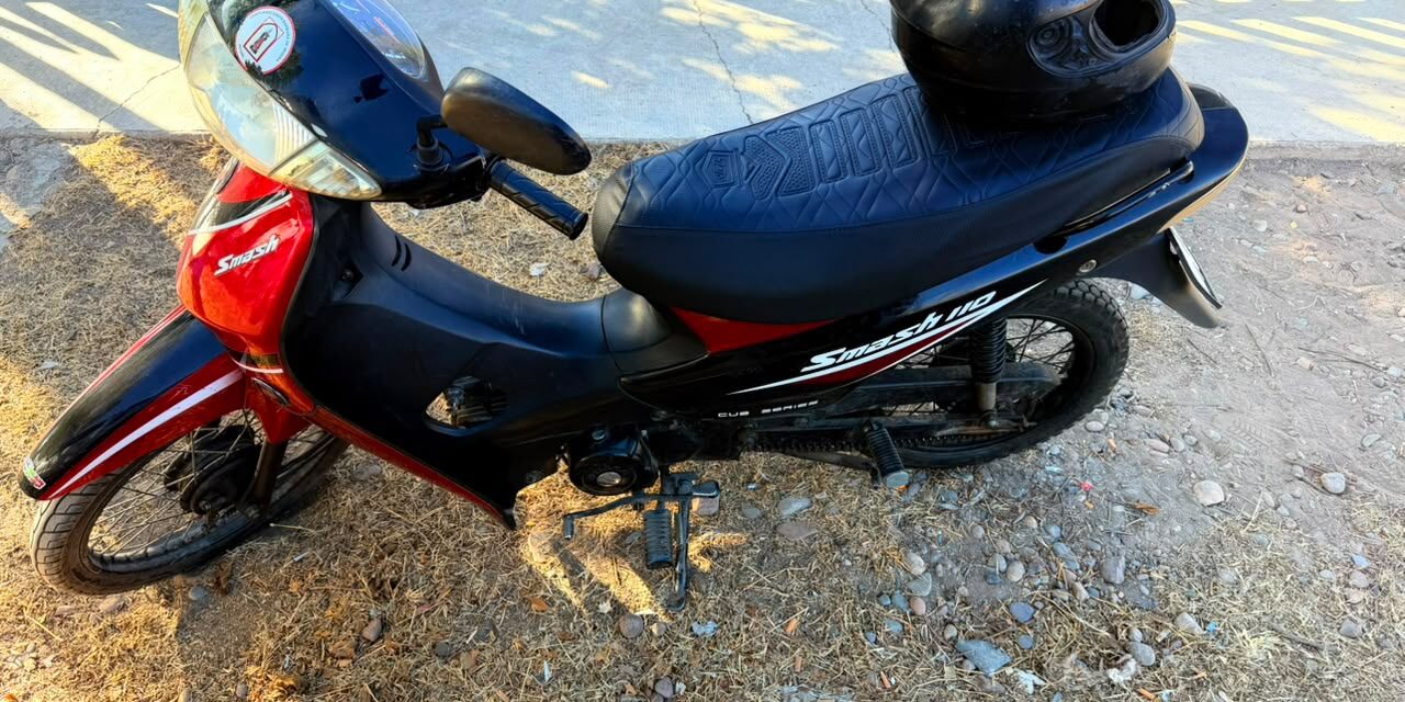 Robó una moto del estacionamiento de un supermercado y terminó detenido a pocas cuadras
