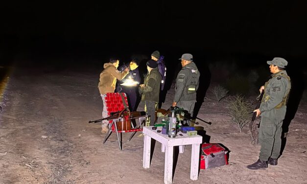 Tiros en un campo de Caucete: Secuestraron cuatro armas y más de 400 municiones