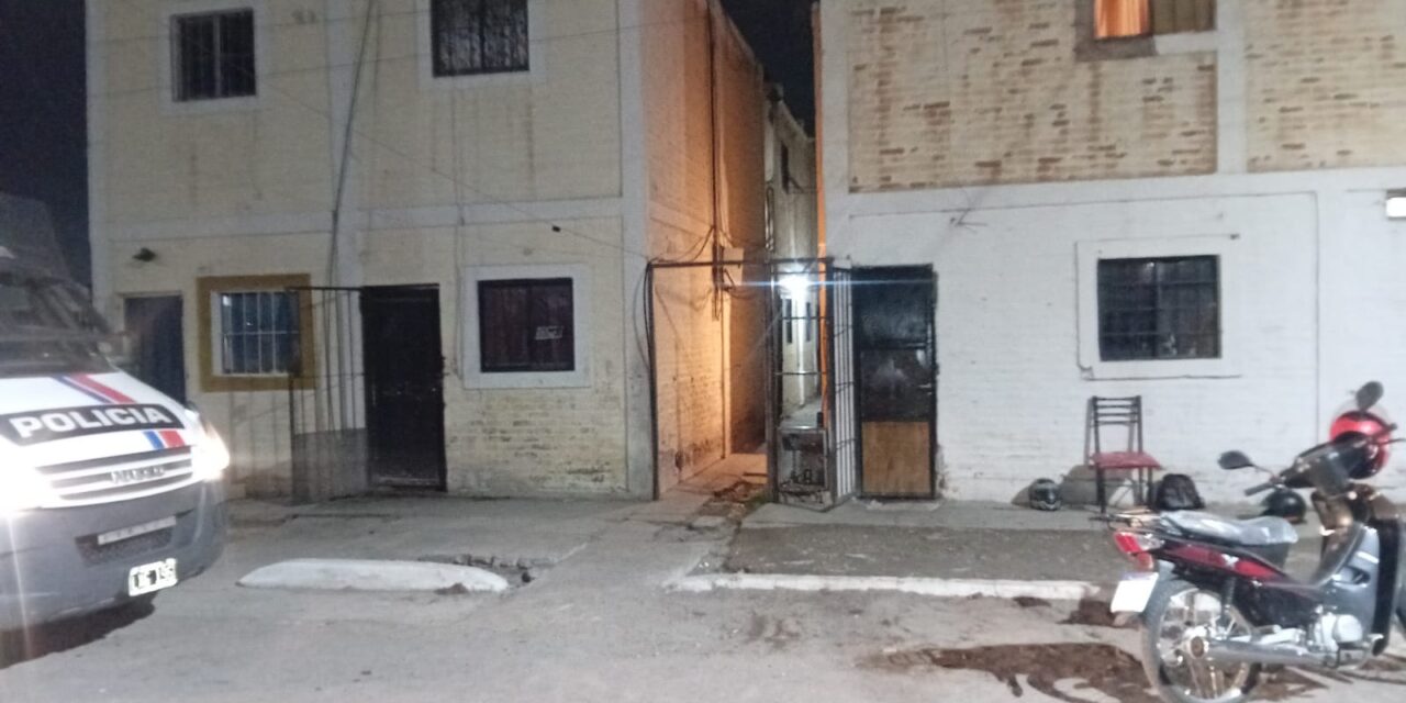 Santa Lucía: Acusan a dos hombres de secuestrar, golpear y amenazar de muerte a un joven por un televisor