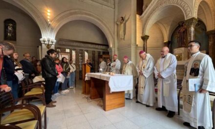La Iglesia cuestionó la política migratoria del Gobierno, tras el cruce entre Javier Milei y Jorge García Cuerva
