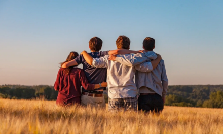 Cómo saber si una amistad es saludable, según la IA