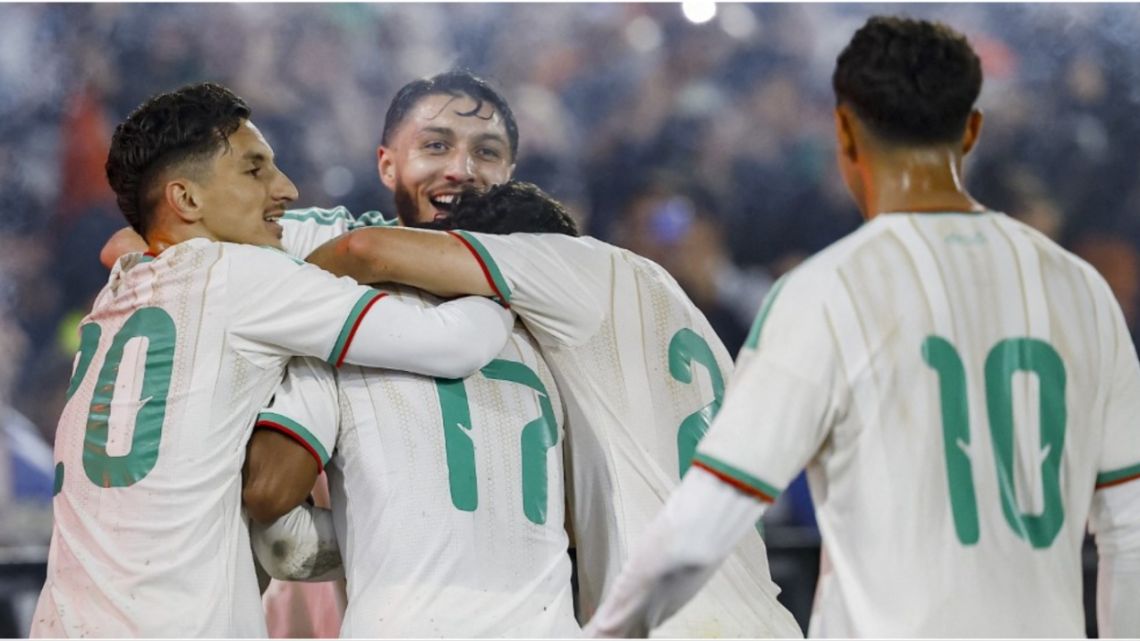 Argelia aplastó 4-0 a Bolivia a puertas cerradas y ya piensa en el debut mundialista ante la Selección Argentina