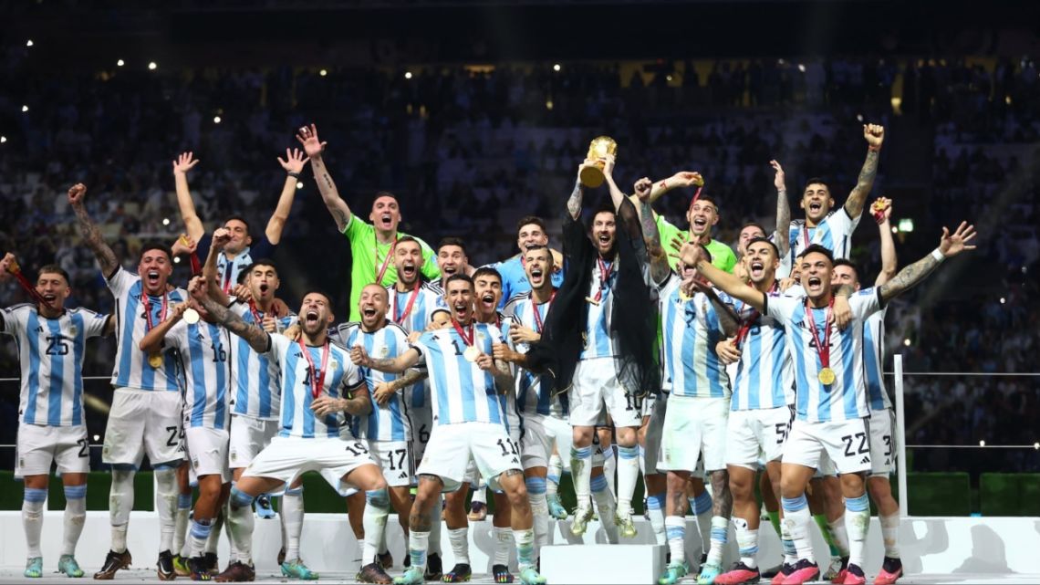 Anulo mufa: Una encuesta revela que los hinchas argentinos llegan a la Copa con pocas expectativas