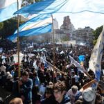 Los que hablan de unidad ni siquiera son capaces de ir a verla