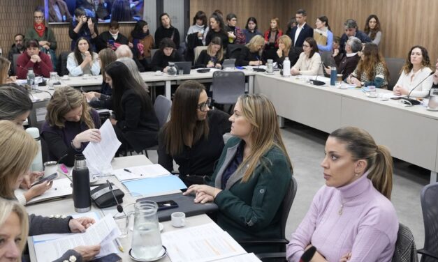 La oposición consiguió respaldo para una ley de emergencia por violencia de género