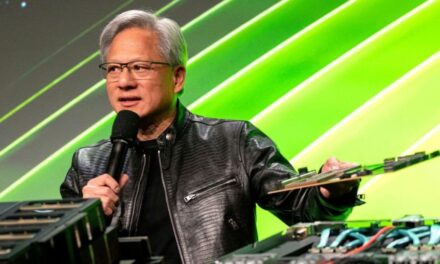 El CEO de Nvidia advierte: «La IA no va a reemplazarte, va a acosarte y micromanejarte»