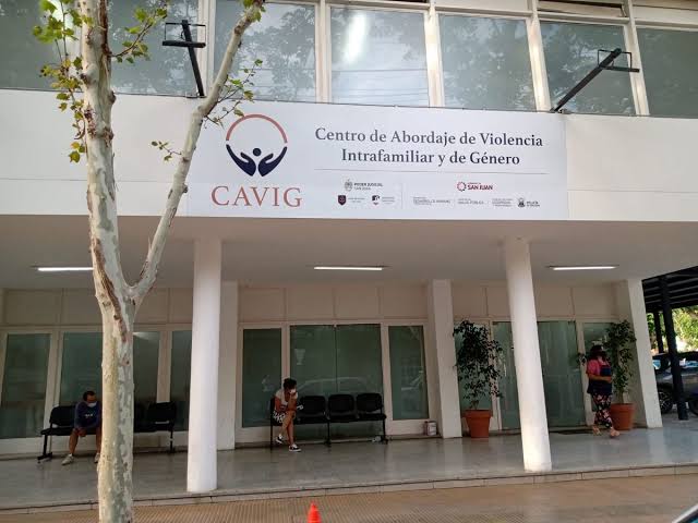 Revocaron una absolución y condenaron a un empresario por violencia de género tras una impugnación fiscal