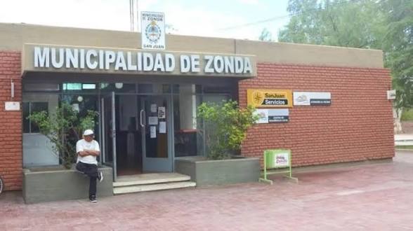 Escándalo en Zonda: denuncian que enviaron la Banca del Vecino a comisión para evitar un reclamo