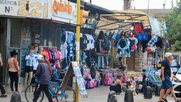 Comercios de Rawson atenderán de corrido por el partido de la Selección Argentina