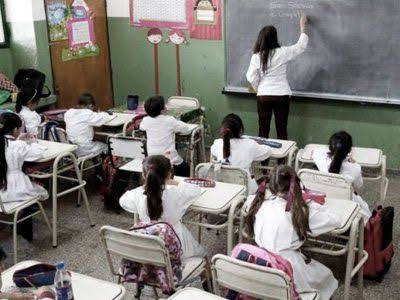 Docentes: el Gobierno reabre la paritaria y anticipa una revisión salarial atada a la inflación