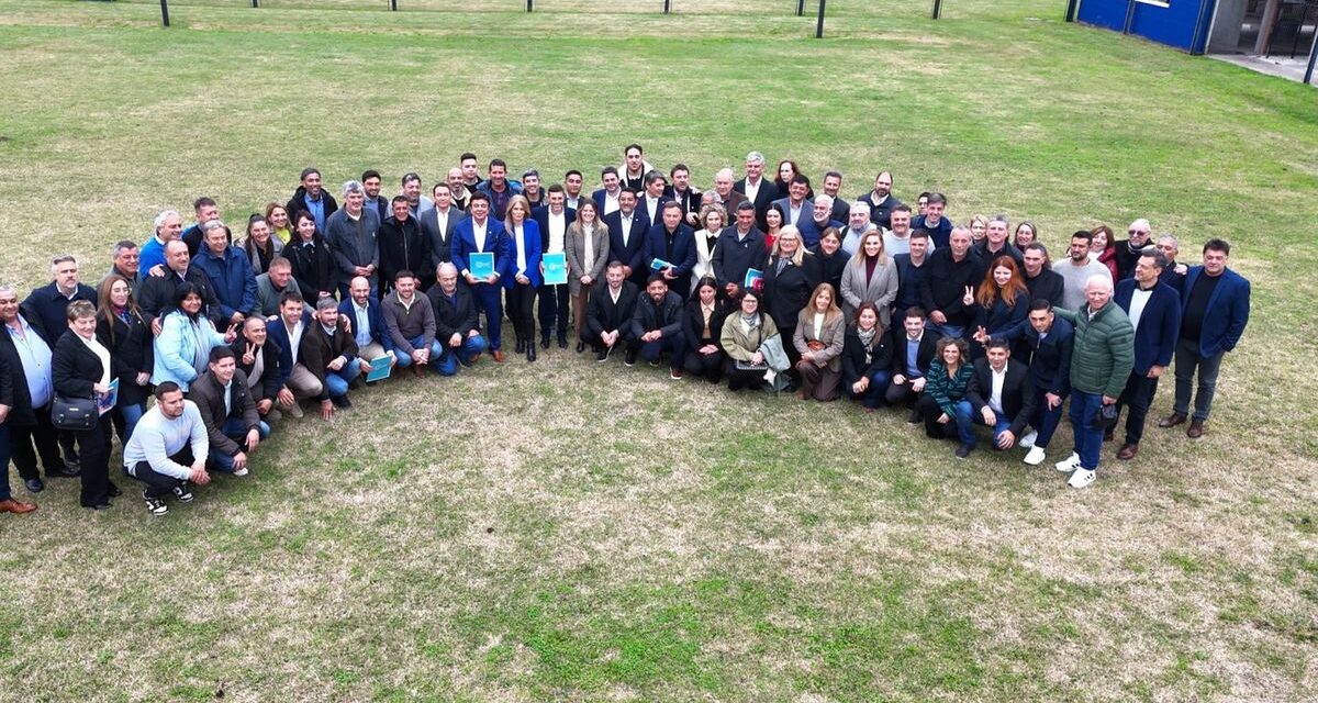 Más de 100 intendentes se reunieron en Santa Fe y trazaron un duro diagnóstico sobre el escenario económico