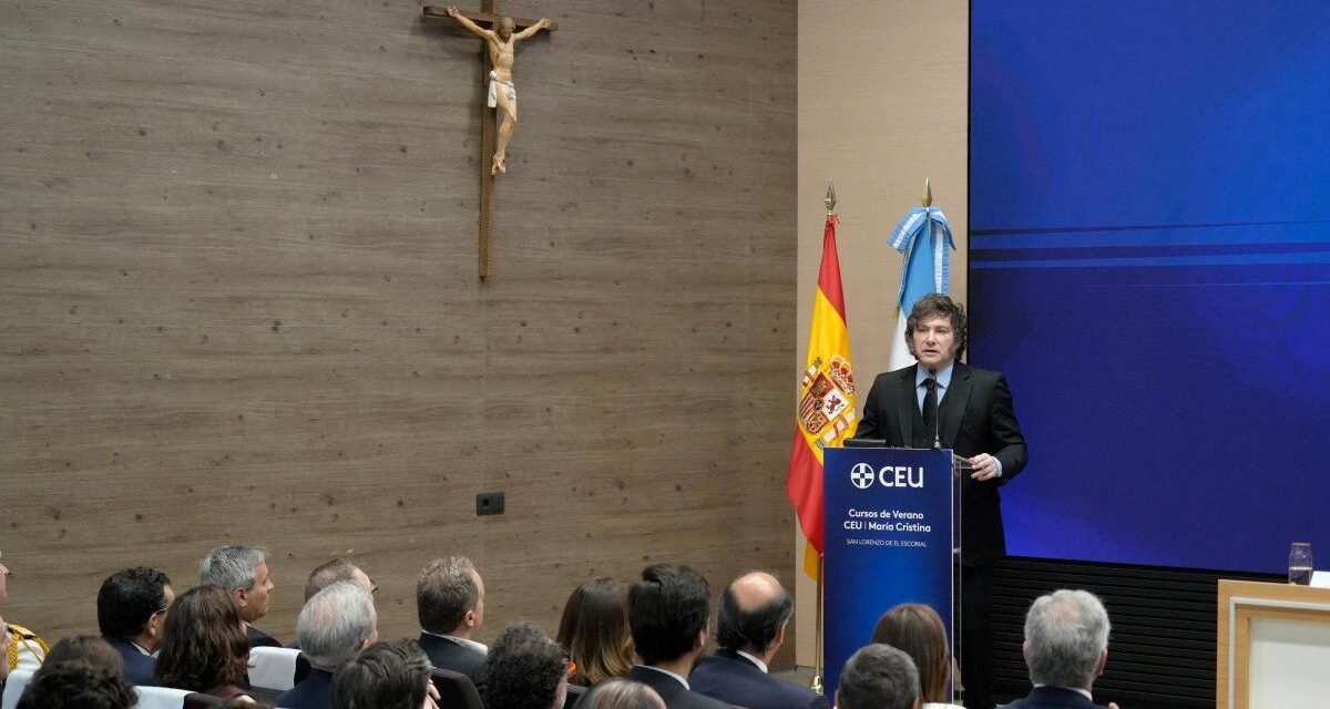 Si la Justicia lo considera culpable, lo eyecto de una patada, pero yo creo en su honestidad